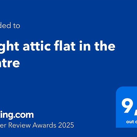 Ferienwohnung Bright Attic Flat In The Centre Riga Exterior foto