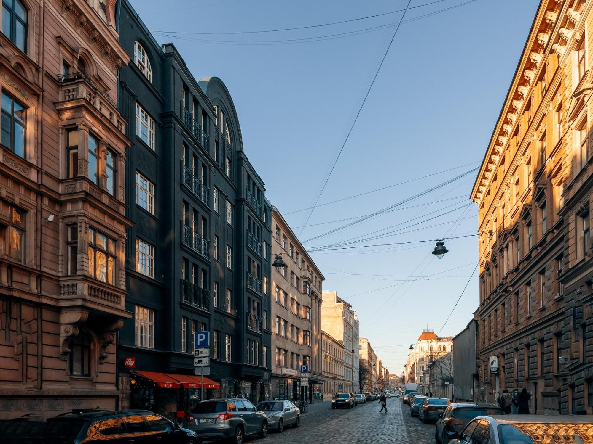 Ferienwohnung Bright Attic Flat In The Centre Riga Exterior foto